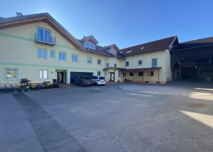 HotelPension Weberhof