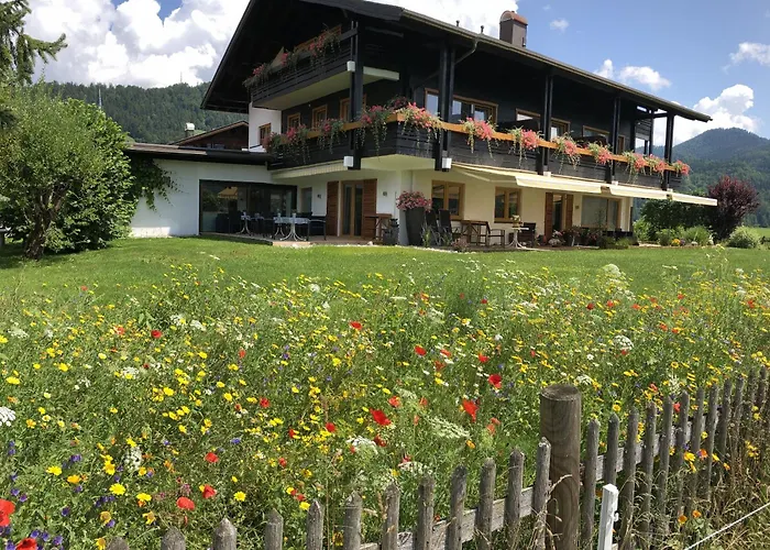 3-Sterne-Hotel: Gästehaus Wiesegg