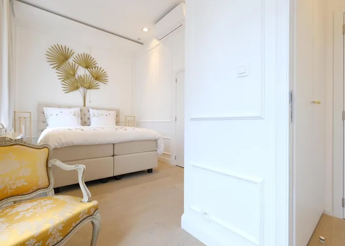 Room Jade - La Maison De La Duchesse De La Valliere - Parking Prive