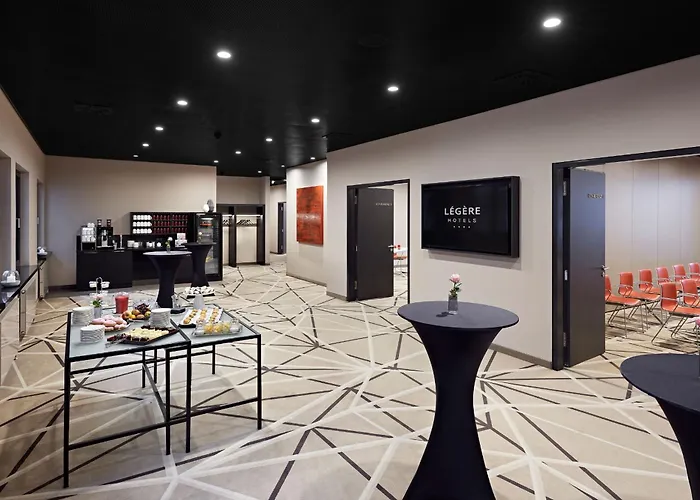 Hotel nahe College: LÉGÈRE HOTEL Bielefeld