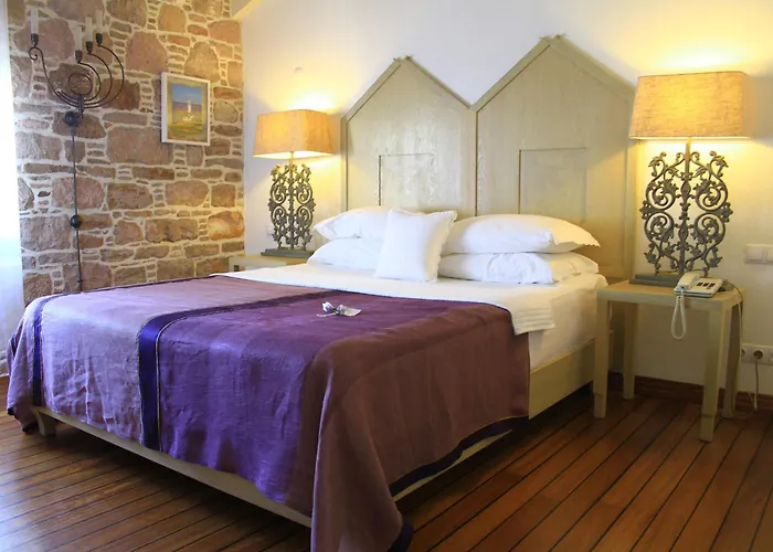 Cunda Lena Otel