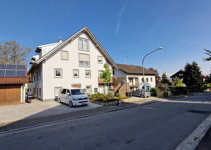 Appartment-Ferienwohnung mit Küche, Bad, WLAN, Klimaanlage, Modern eingerichtet