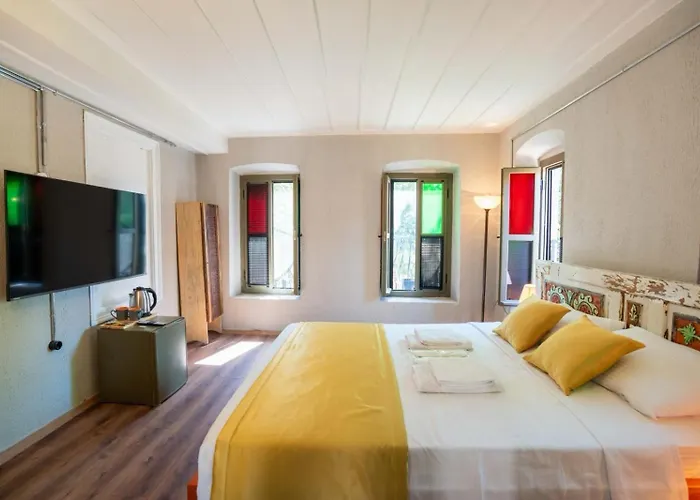 Latibule Macaron Guest House