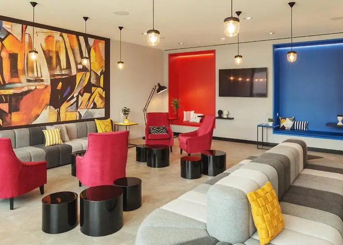 Holiday Inn - The Niu, Form Feuerbach By Ihg