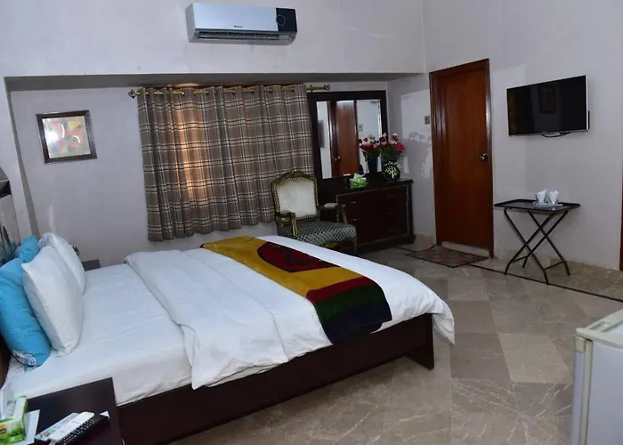 Bluesky 2 Guest House