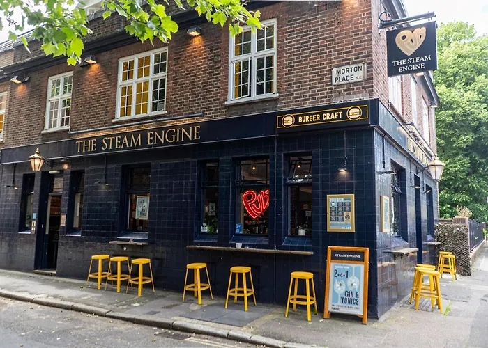 Herberge: Publove @ The Steam Engine,Waterloo