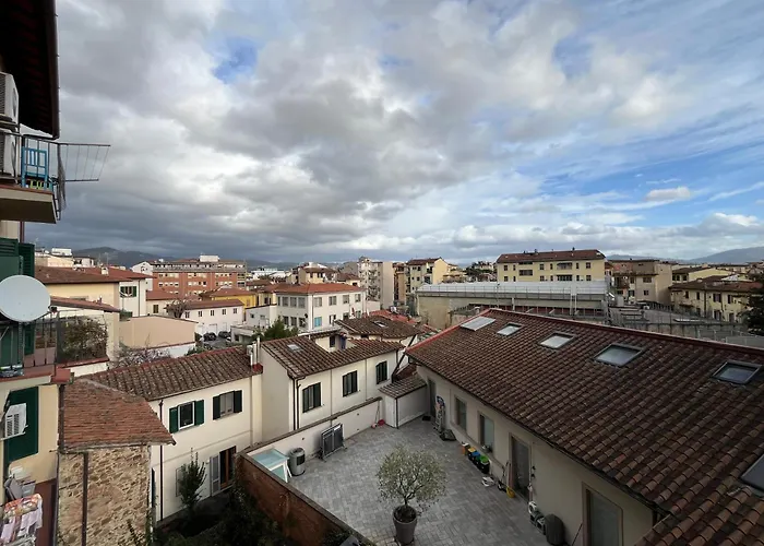 Porta Alla Croce Guest House