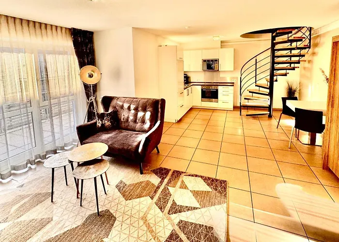 Boardinghouse Home - Adults Only -