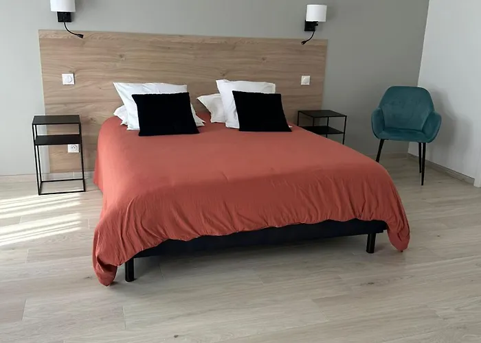 L'Obsidienne Chambres D'Hotes
