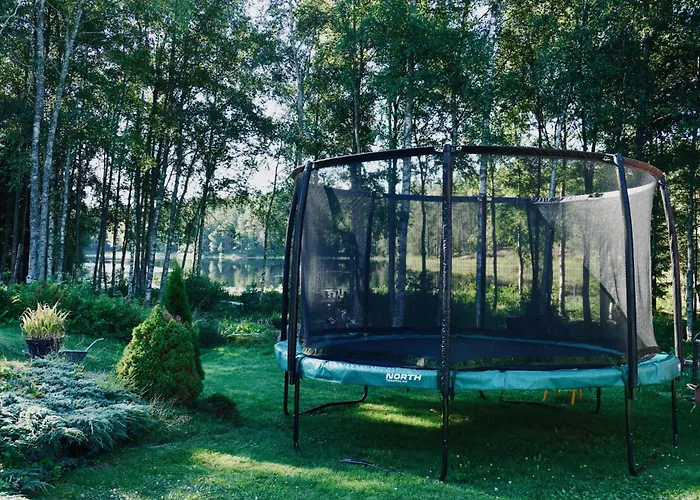Tiny House With A Stunning Lake View 30 Min From Gothenburg