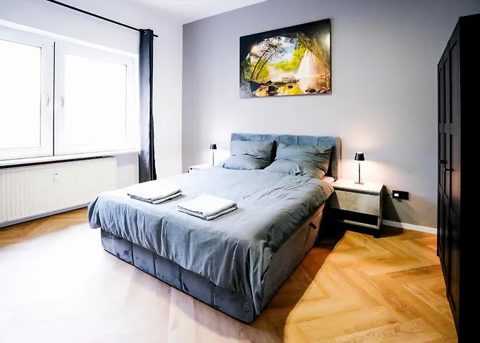 J&Jbermudastay A Luxurious Double-Bedroom With A Private Bathroom And Shared Kitchen In Bochum Center-Bermuda3Eck