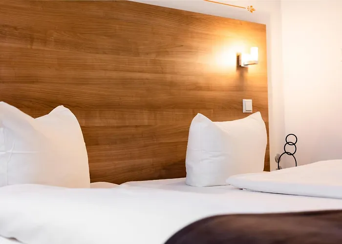 Hotel Am Orange Und Apartments