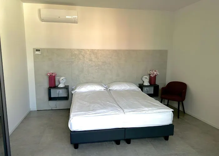 Villa San Zeno Rooms