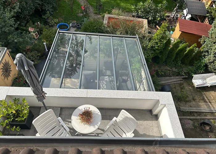 Aurelia EG Zimmer in ruhige Lage mit Garten
