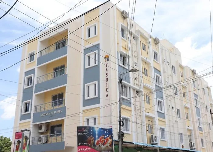 Hotel Starlight Chennai Near Dlf,L&T,Miot,Tradecenter,Ramachandra Medical Coll