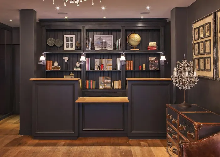 Hotel: New Hotel Roblin