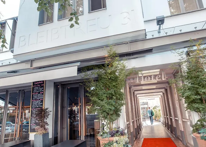 4-Sterne-Hotel: Hotel Bleibtreu Berlin by Golden Tulip