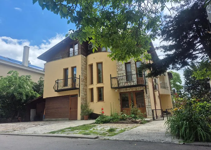 Villa Maxim - Free Parking