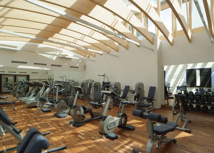 Skihotel: Strandhotel am Weissensee