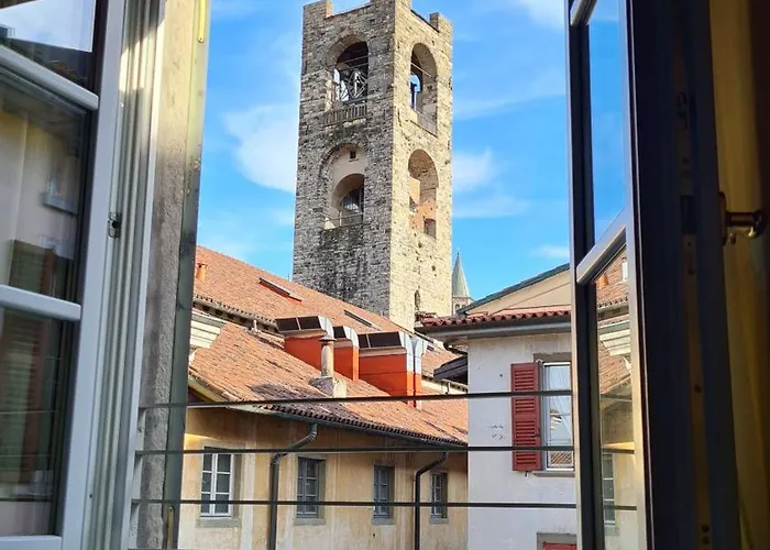 Familienhotels Piazza Vecchia