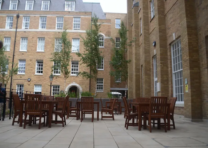 Goodenough College - University Residence