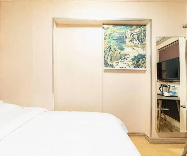 Shanghai Yujia Hotel