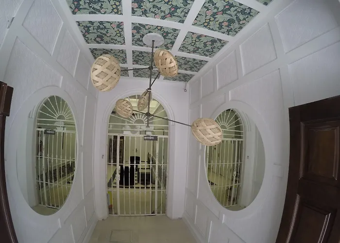 Villa: Hostal Hom Museo