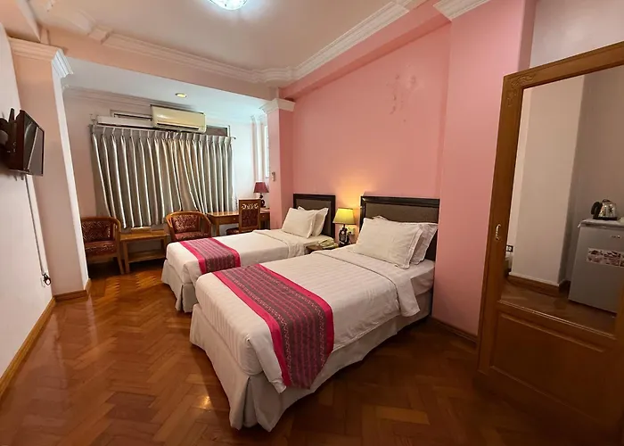 Familienhotel: Grand Laurel Hotel