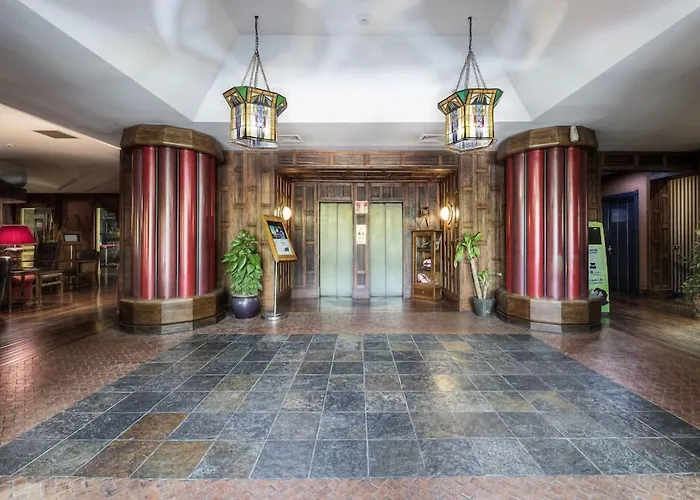 3-Sterne-Hotel: Grand Hotel Colony