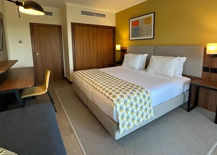 Familienhotel: Holiday Inn Algarve Albufeira By Ihg