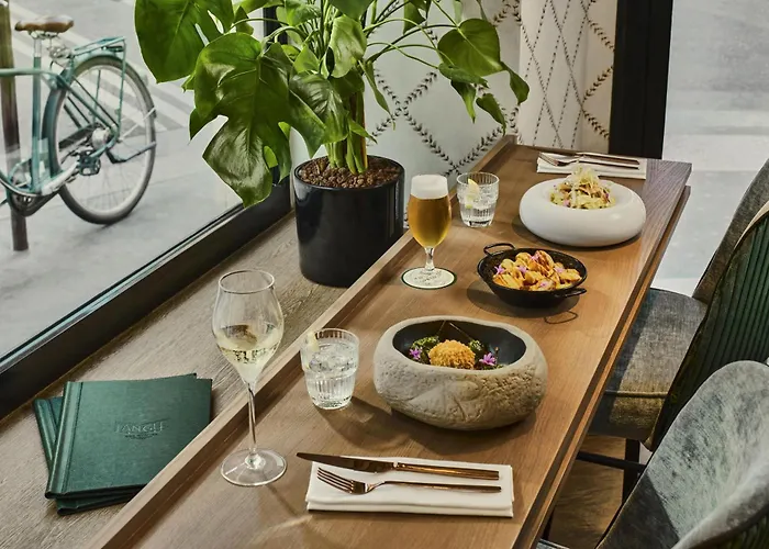 Nh Collection Paris Ponthieu Champs-Elysees