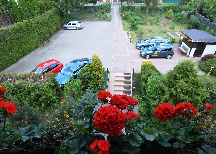  Diana Apartments