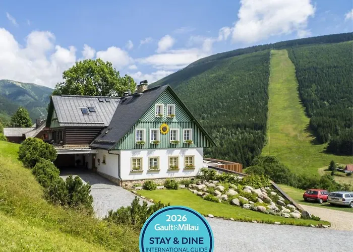 Pension Slunecnice & Panorama Restaurant Farma