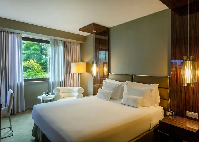 Hotel mit Pool: Altis Grand Hotel