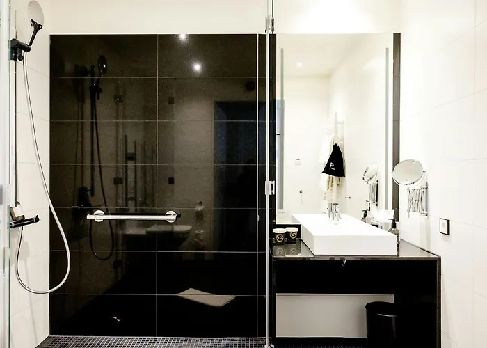3 SterneHotel One