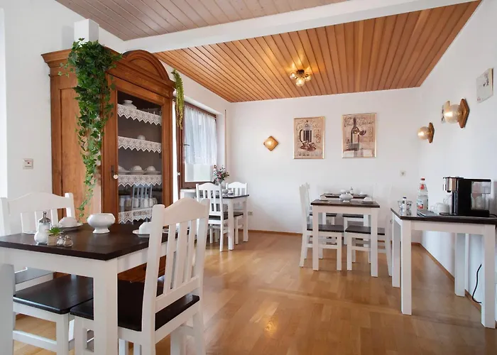 Hotel Garni Vitamari
