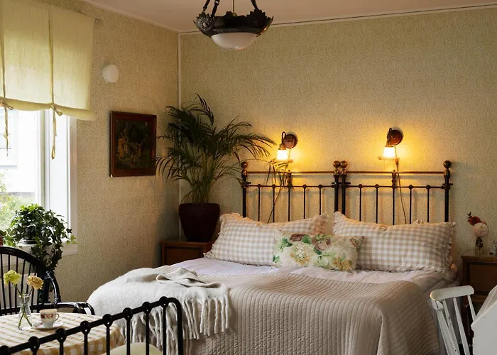 Strandvillan Hotell Och Bed & Breakfast