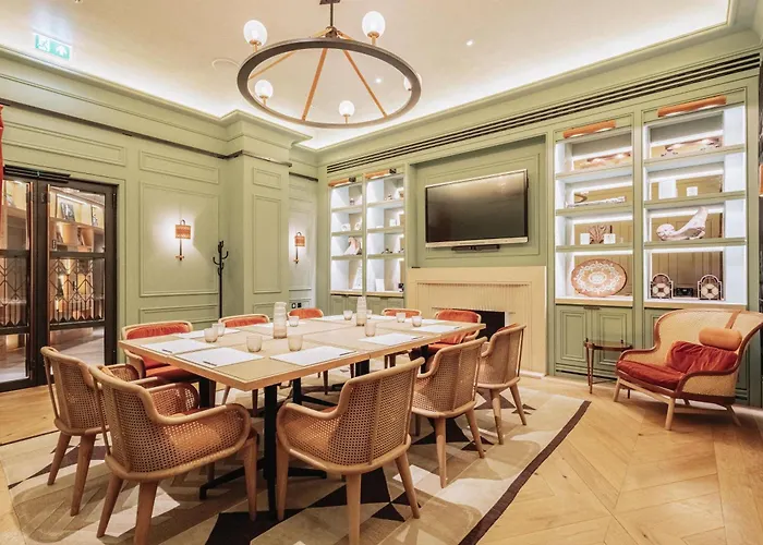 Hart Shoreditch , Curio Collection By Hilton