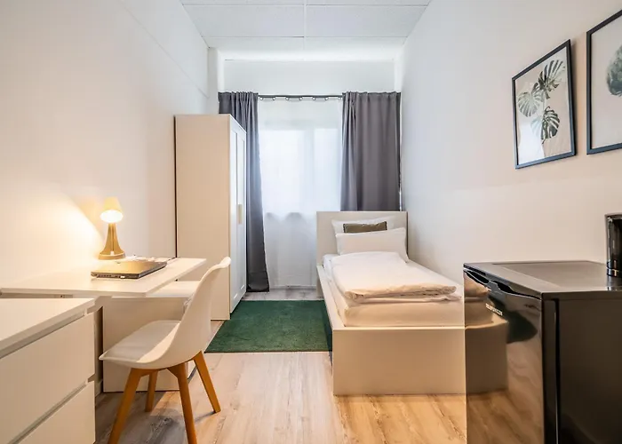D10 I Shared Bathrooms&Kitchen