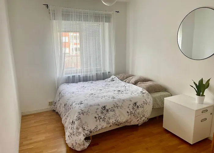 Central In Lule Close To Train And Bus Station