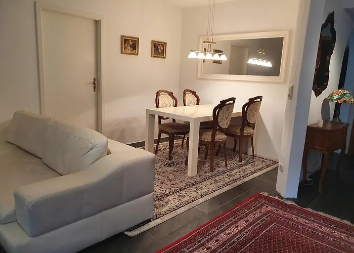 Sleep&Go - Sechsbettzimmer inkl 2 Luftbetten mit Gemeinschaftsbad