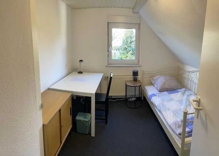 Günstige Monteurzimmer - oder als ganzes Haus zu vermieten