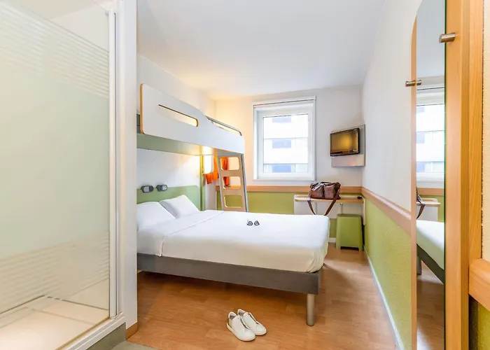 Ibis Budget City West