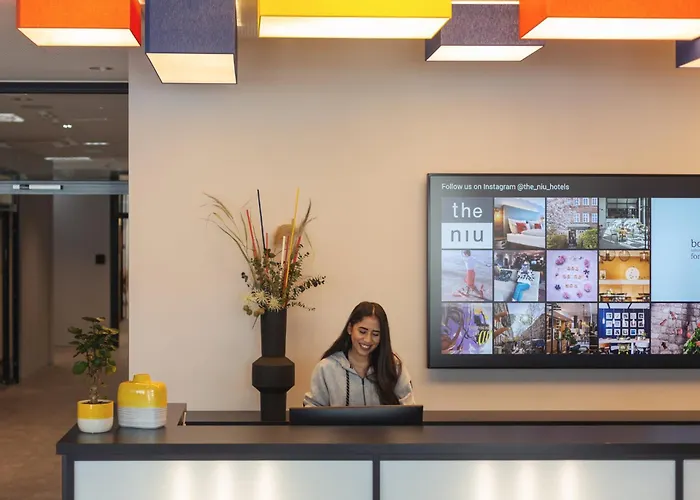 Holiday Inn - The Niu, Form Feuerbach By Ihg