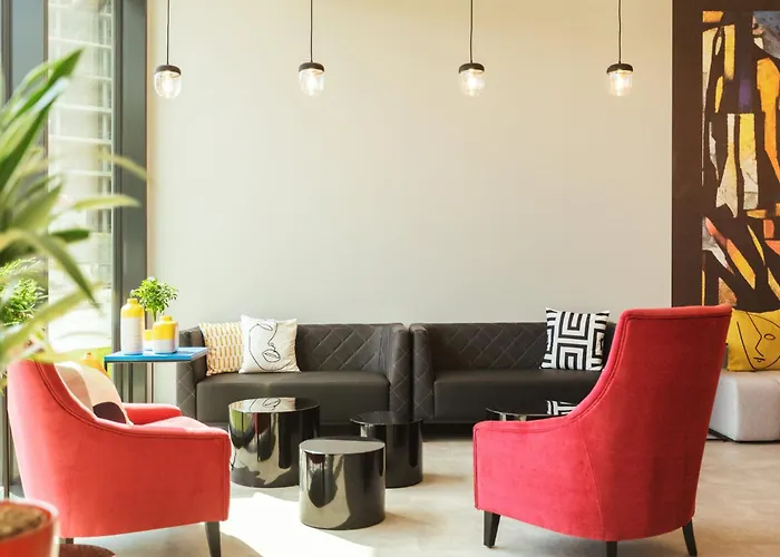 Holiday Inn - The Niu, Form Feuerbach By Ihg