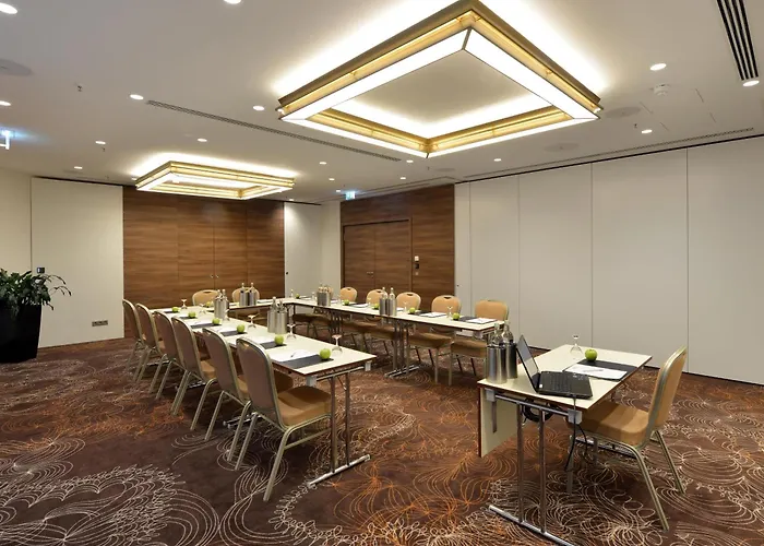 Best Western Plus Delta Park Hotel