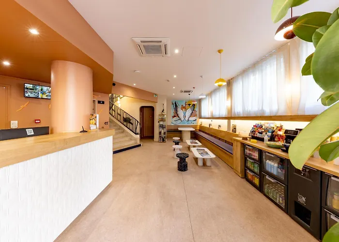 Ibis Styles Centre Prado Place Castellane