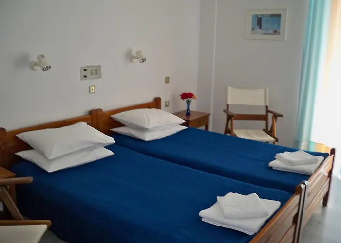 Heracles Hotel