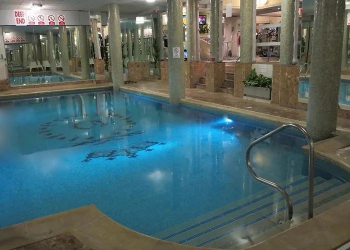 Queens & Spa