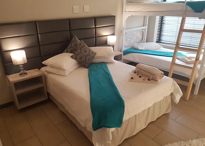 Riekert'S Self-Catering Apartment